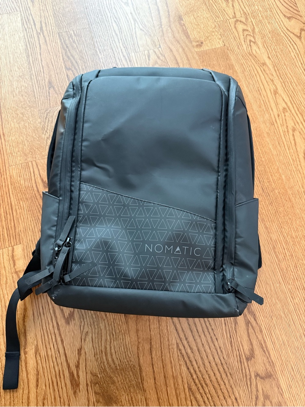 Nomatic travel pack